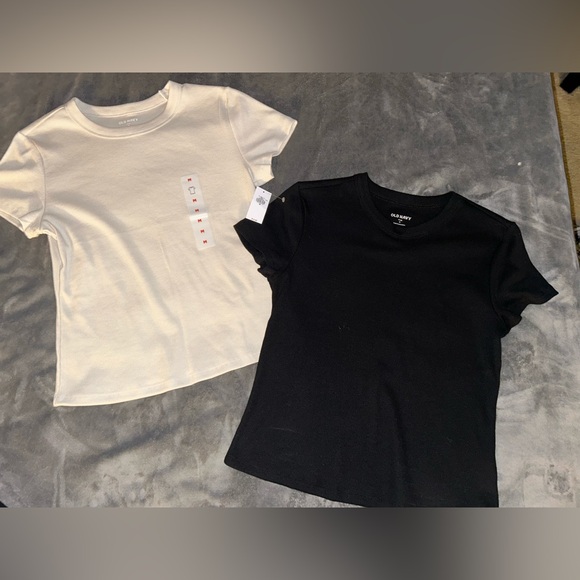 Old Navy Tops - Old Navy Light Tan Crewneck Top